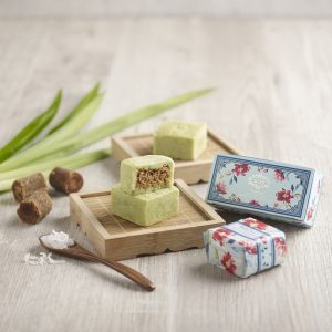 Pandan Coconut Shortcakes (2pcs)(Bundle of 6)<br>香兰椰子酥（2粒装）(一套六盒）<br>$9 X 6 boxes @$54
