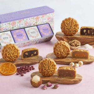 BAKED - An Assortment of above 4 Flavours 80g <br>烘皮 - 4款匠心拼装 80克 <br>8pcs in Gift Box @ $65.00/box